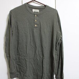 Levis Long Sleeve Three Button Pullover
